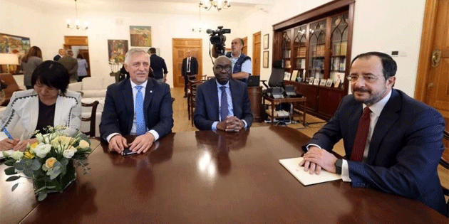 Hristodulidis, BM Temsilcisi Diagne ile görüştü