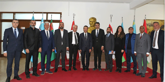 D��i�leri Bakan� Ertu�rulo�lu, SANKON heyetini kabul etti