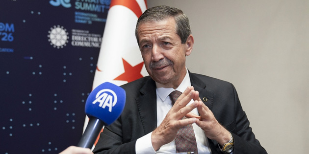 G�NEY KIBRIS NATO’YU ANCAK R�YASINDA G�R�R 