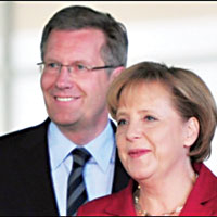 Merkel'in aday� 3. turda se�ildi 