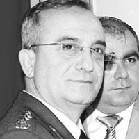 3’nc tank da ifadesini ekti 