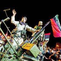 Kaddafi inad�: Bir yere gitmiyorum