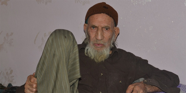 126 ya��ndaki Hasan Dede ilk kez do�um g�n� kutlad�