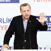 Ortak karlar Baheli ile P'i kucaklatrd 