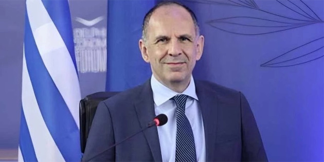 YUNAN BAKAN: TRKYE LE KONUMAK VATANA HZMETTR 
