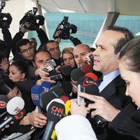 Ve Nam�k Tan Ankara'ya d�nd� 