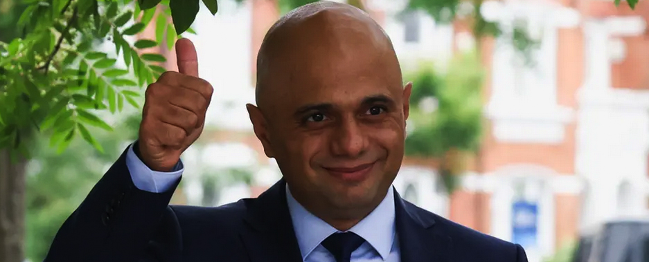 ngiltere Salk Bakan: ki doz a olanlar 16 Austostan itibaren karantinaya girmeyecek