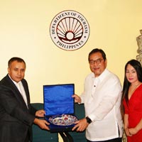 reneceimiz ok ey var 