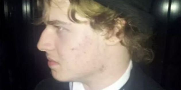 Avustralya'da Bir Gen�, Oyun Oynarken Kablolar� S�ken Babas�n� B��aklad�