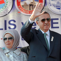 ‘Senin kirli dudaklarn tertemiz alnma srdrmem’ 