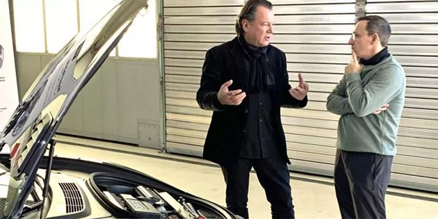 Avusturyal mhendis, Tesla Model 3'e benzinli motor takt 