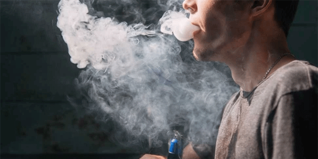 �ngiltere'de �zel ara�larda sigara yasa�� haz�rl���