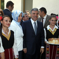 Gemiten dostluk karmak gerek