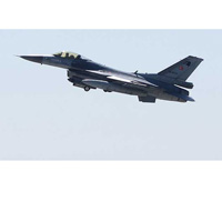 Devriye u�u�undaki jete Suriye'den 'taciz' 