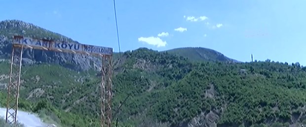 Bu k�yde 15 ya��na kadar kad�n, sonras�nda erkek gibi ya��yorlar