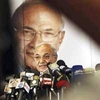 'M�s�r karanl�k bir t�nele girer' 