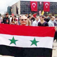 Suriye bayra�� a�t�