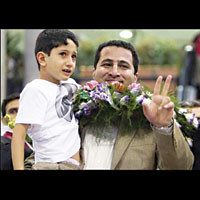 �ehram Emiri evine d�nd� 