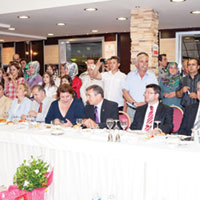 Trk retmenler faklte istiyor