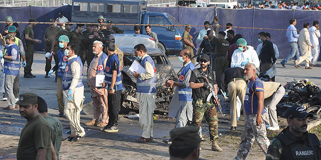 Pakistan'da bombal saldr: 7 polis ld