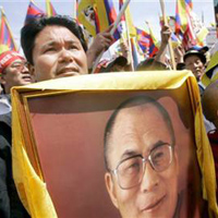 Dalay Lama’nn yeeni Tibet iin yrd 