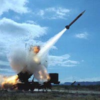 Pakistan’da fze saldrs 