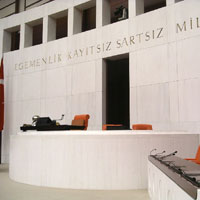 MHP 53’te kal�yor, en gen� vekil Meclis'e giriyor