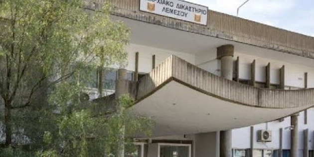 Limasol Kaza Mahkemesi’nde yangn kt
