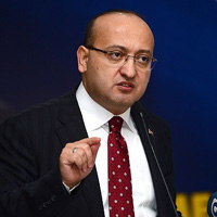 “S�re� g��l� bir siyasi iradeyle s�r�yor” 
