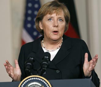 Merkel bir ilki ger�ekle�tirdi 