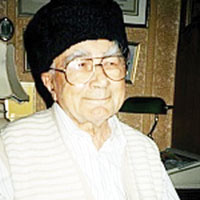 K�r�ml� yazar Londra'da hayat�n� kaybetti
