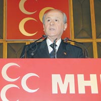 Bah�eli: K�l��daro�lu okul arkada��md� 