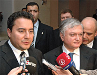 Nalbantyan: Yeni sayfa a�man�n zaman� geldi