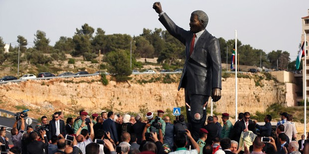 G�ney Afrika’dan sonra 'en b�y�k Mandela' Filistin'de a��ld�