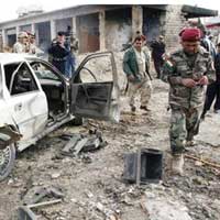 Irak'ta sald�r�: 32 �l�