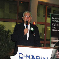 Dar���afaka’dan yurt d���nda ya�ayan T�rklere �a�r�