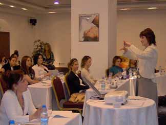 DERMALOG�CA’DAN E��T�M SEM�NER�