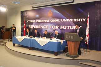 “ Finans Sekt�r� D��a A��lmay� Bekliyor ”