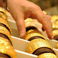 6 ayda 5 milyar liral�k alt�n bozduruldu 