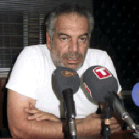 �ift�iler sert konu�tu