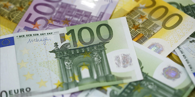 Haftan�n son g�n�nde euro 18,58 liradan, sterlin 21,98 liradan i�lem g�r�yor 