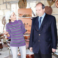 ‘�reticimize pazar sunmak boynumuzun borcudur’