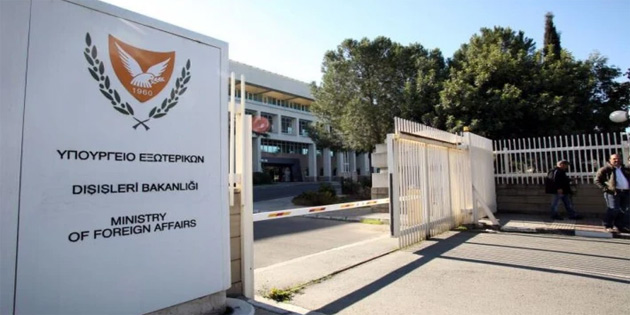 Yeil Hat Tz’n Rum ynetimi baka, Avrupa Komisyonu baka yorumluyor 