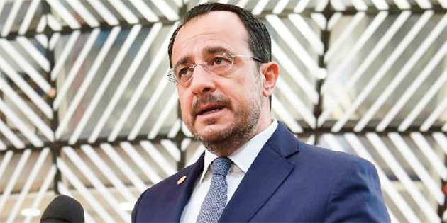 HRSTODULDS ATELE OYNUYOR 