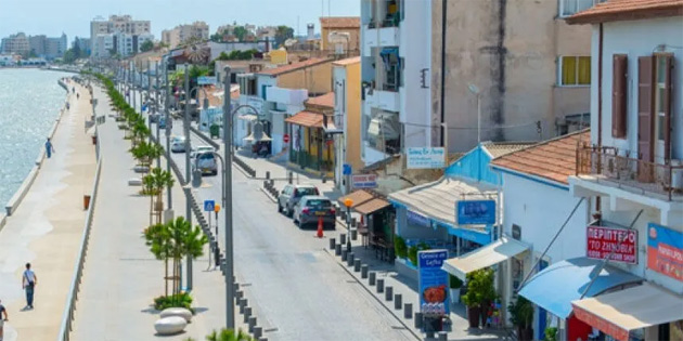 Larnaka’daki baz� b�lgelerin “gettola�mas�” sorunu 