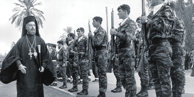 Yunanistan 1974 arivlerini vermiyor