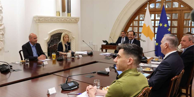 RUMLARIN UMUDU: T�RK�YE �K� DEVLETL� TEZDEN VAZGE�EB�L�R! 