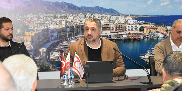 Girne Belediye Bakan enkul Antik Liman esnaf ile toplant yapt