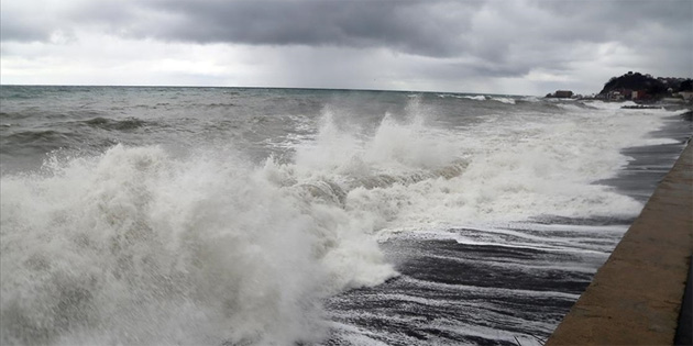 Denizde f�rt�nams� r�zgar etkili oluyor