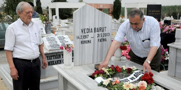 Vedia Barut 19’uncu lm yl dnm nedeniyle Cuma gn anlyor 